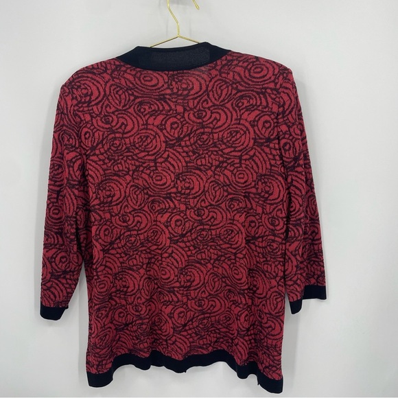 Exclusively Misook red rose black print button up knit cardigan sweater 2X - Picture 2 of 6